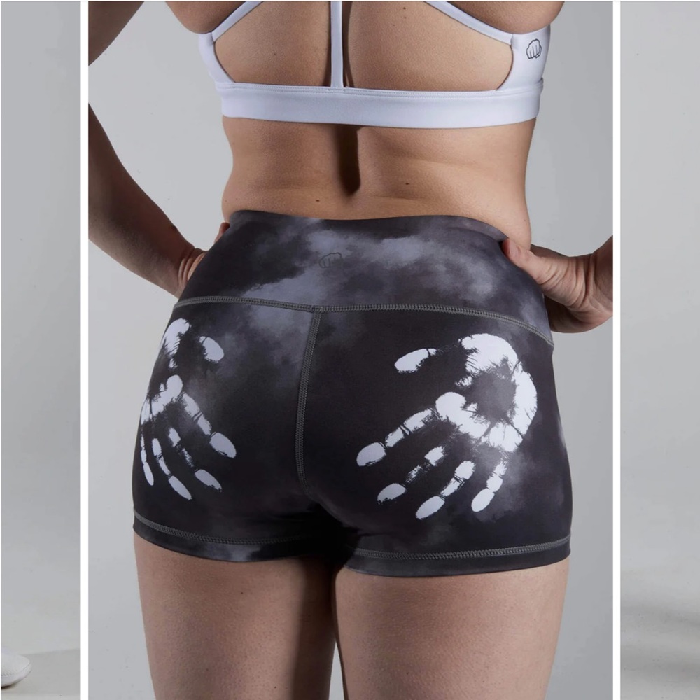 CAUGHT CHALK HANDED SHORTS